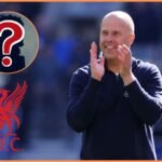 Arne Slot applauding the Liverpool fans