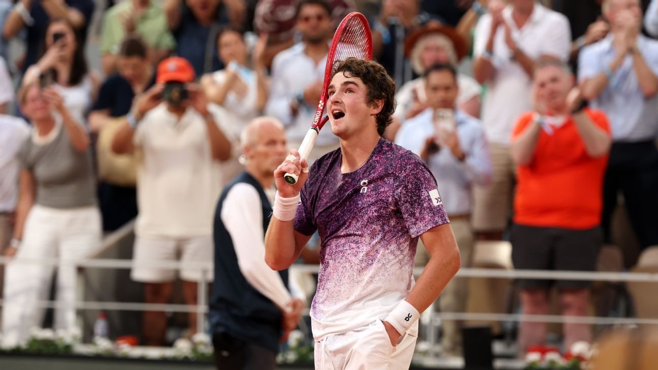 How Fonseca upset Djokovic -- and what it means for Roland Garros