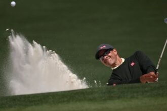 Adam Scott hits 100th consecutive major at US Open