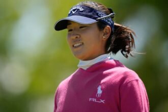 Andrea Lee hits second-half bird run to take lead by one stroke at Mizuho Americas Open