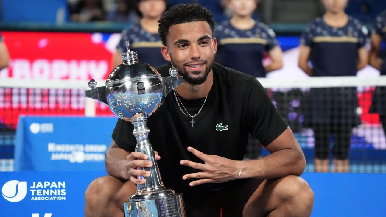 Arthur Fils withdraws from French Open due to lower back injury