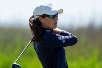 Beck scores a career-low 63 points and takes a one-shot lead on the ShopRite LPGA