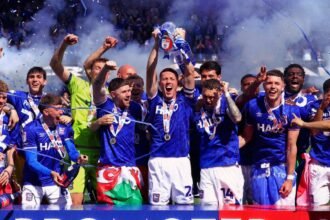 Fabrizio Romano: 'Gives Ipswich immediate transfer deadline after promotion to Premier League'