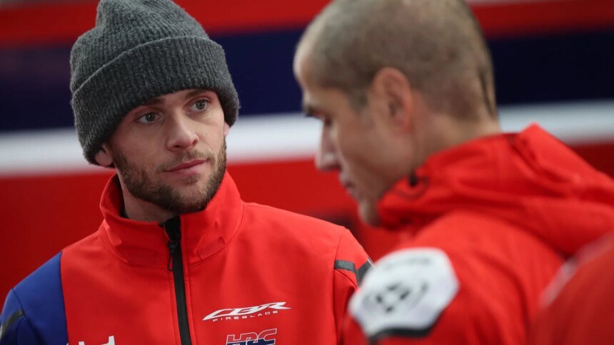 Jake Dixon with Tom Jojic, January 2026 Jerez WorldSBK Test. Credit: Gold and Goose.