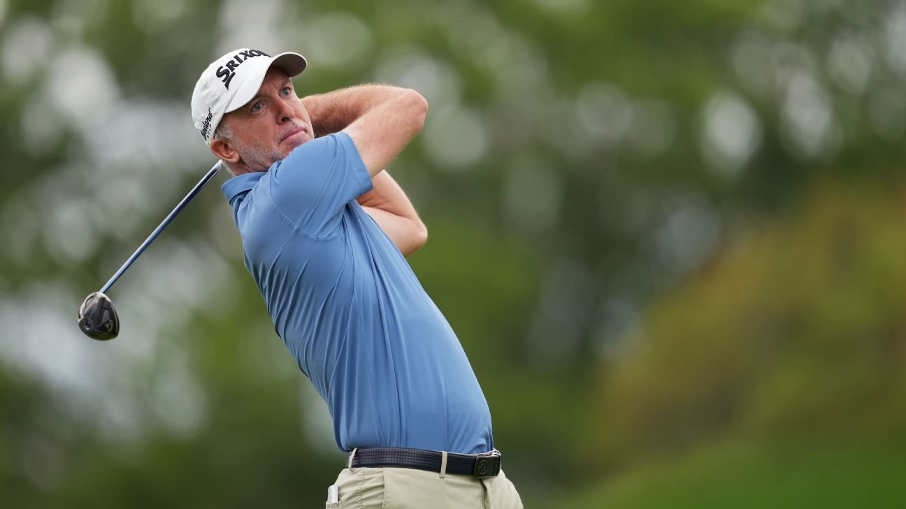 Martin Laird leads PGA Tour's Myrtle Beach Classic for first time in 64 years