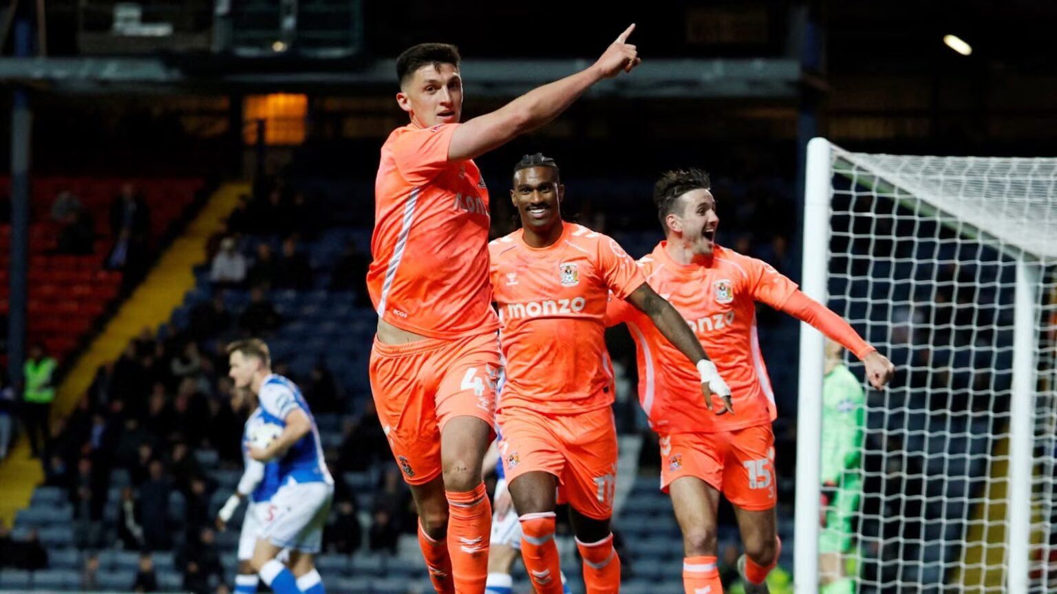 New Bobby Thomas: West Brom and Coventry battle over 'Rolls-Royce' contract