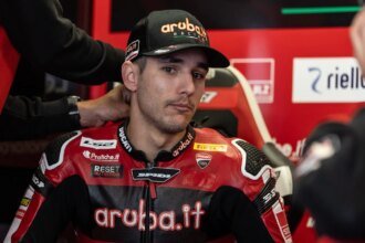 Iker Lecuona, 2026 Czech WorldSBK, pit box. Credit: Gold and Goose.