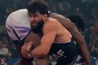 RAF 9 Video: Arman Tsarukyan criticizes Colby Covington after scoring tech fall win over Muggsy in 1st period