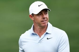 Rory McIlroy advances to battle with Lim Sung-jae's back four, Turist