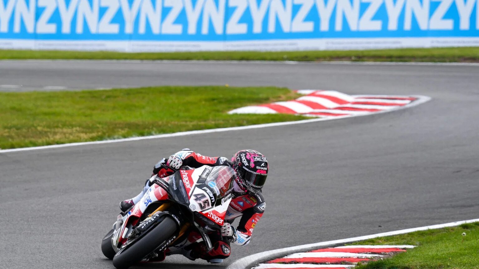 Scott Redding, 2026 Oulton Park BSB. Credit: Ian Hopgood Photography.