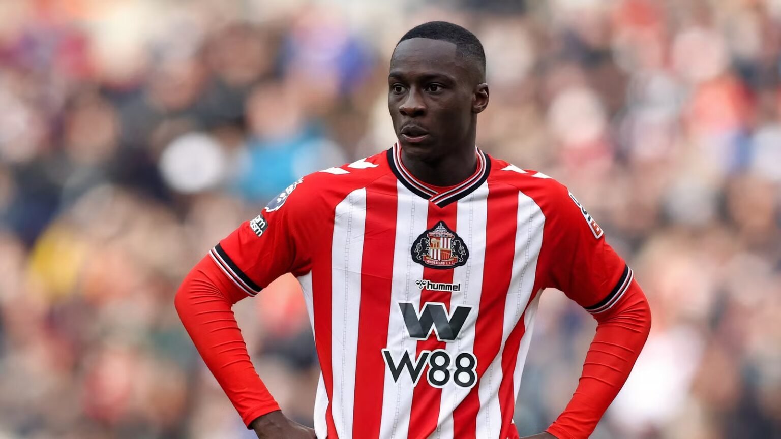 Sunderland in contract talks with £10m star player who would be a big upgrade over Diarra