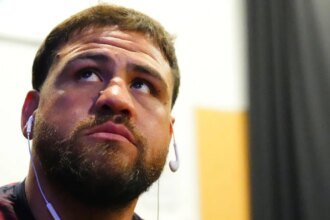 Tai Tuivasa releases statement after suffering seven consecutive losses in UFC: ``I let my fans down again''