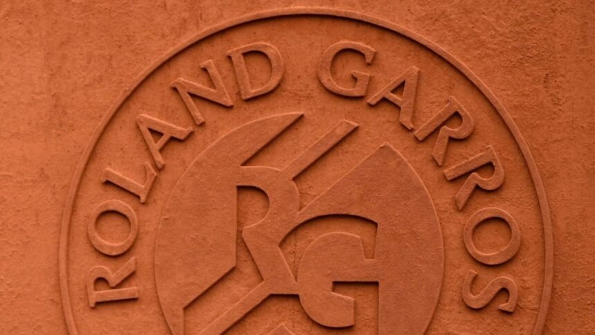 Top tennis stars dissatisfied with French Open revenue share