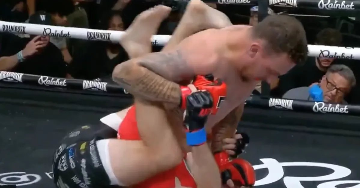 Video: Johnny Manziel defeats Bob Menery in the first round of Brand Risk 14