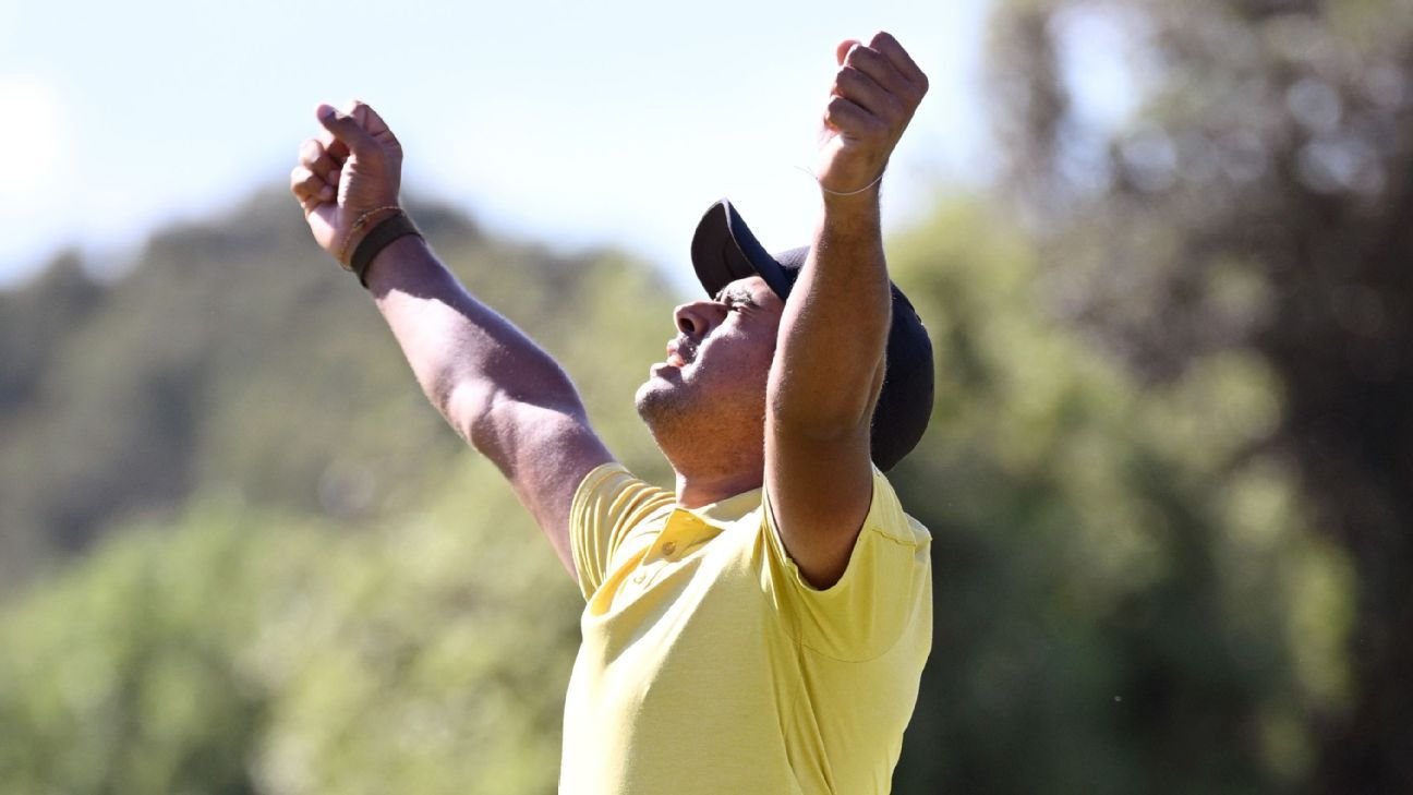 Yurav Premlol wins DP World Tour by 14 points, closing in on Tiger Woods' record