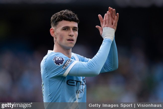 Phil Foden agrees new contract with Manchester City despite losing his starting spot under Guardiola