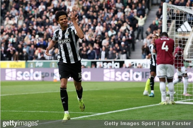 Newcastle 3-1 West Ham: St James' Park defeat brings Hammers closer to relegation