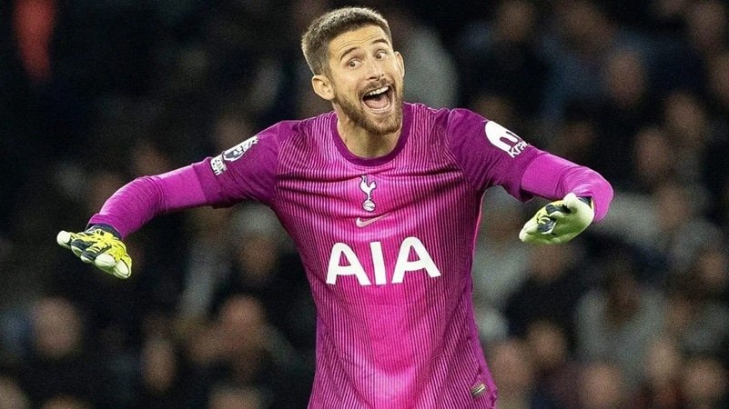 Vicario moves to Inter; Spurs consider Trafford and Verbruggen as potential replacements