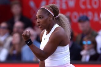 Serena Williams to play Wimbledon singles as wild card