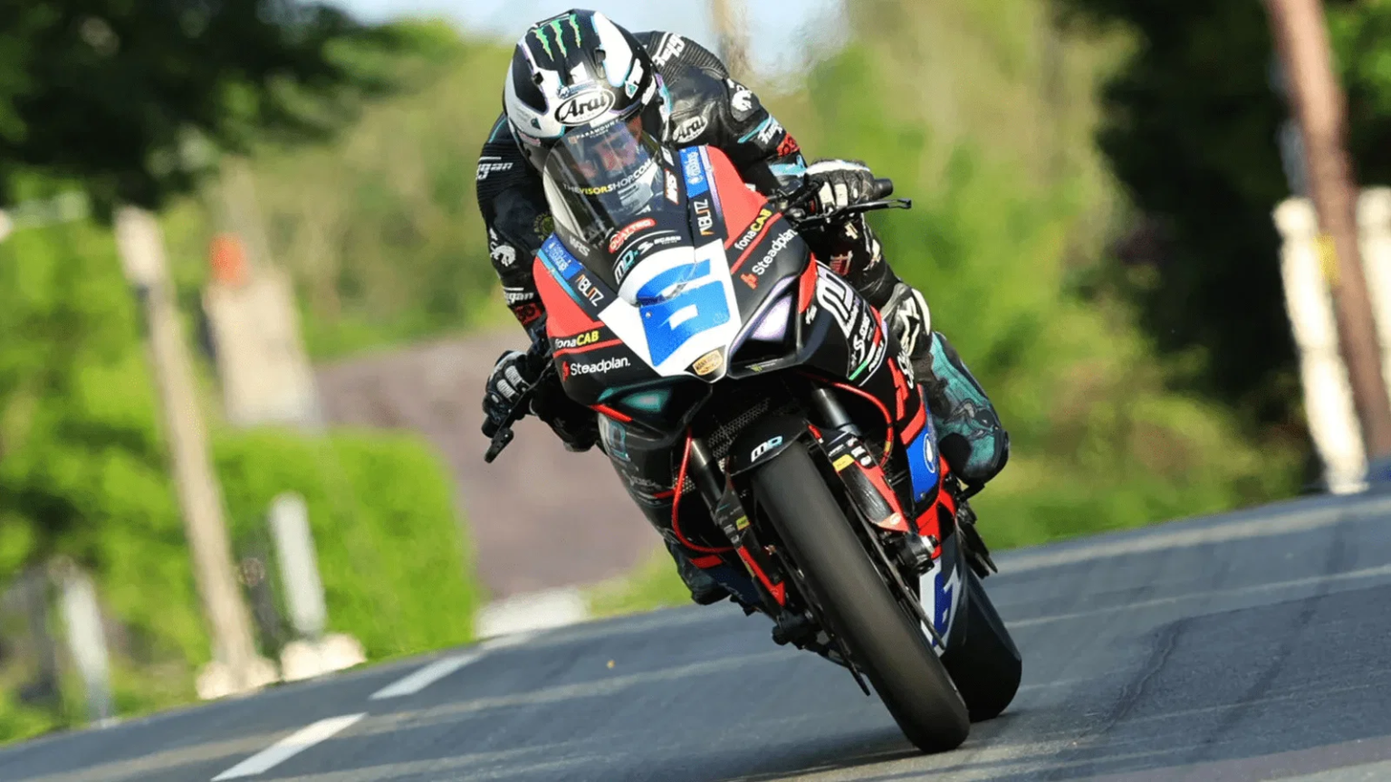 Michael Dunlop, 2026 Isle of Man TT, Supersport. Credit: Isle of Man TT.