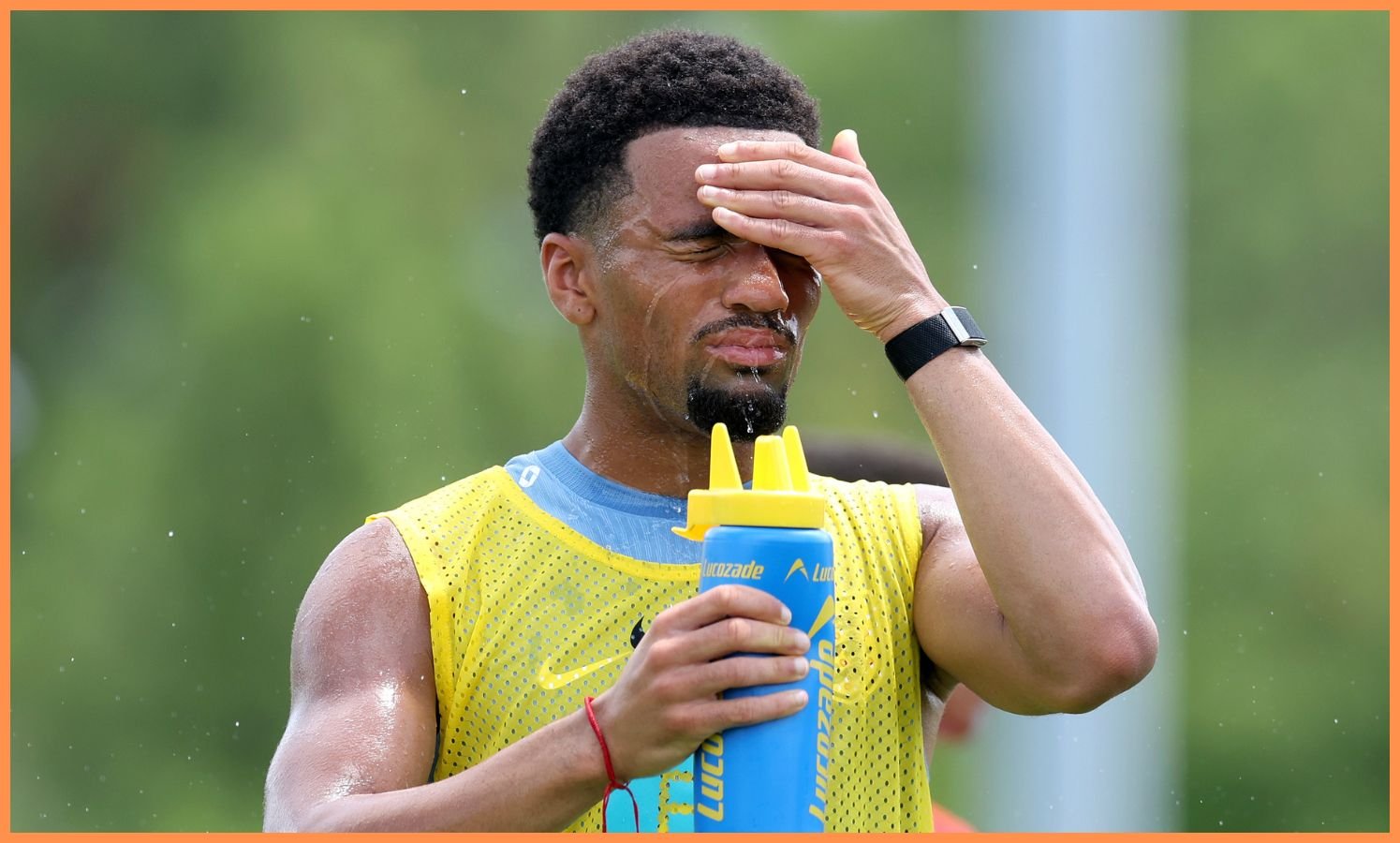 Ethan Nwaneri in training with England