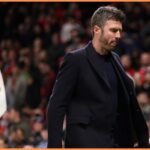 Michael Carrick walks down the tunnel after Man United