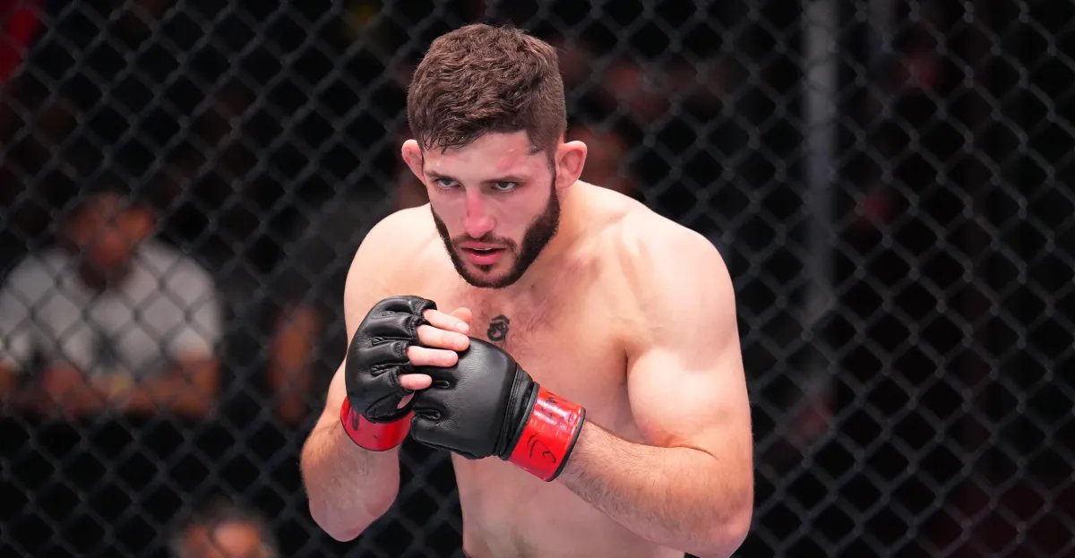 Christian Strong tells The Ultimate Fighter 34 producers he plans to fight "on one leg" to keep the show going