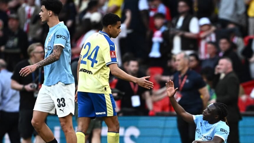 Crystal Palace worry for Leeds as they aim for last-minute hijack of Shay Charles