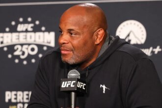 Daniel Cormier responds to controversy over hacked Twitter account: 'I would never do something like that'