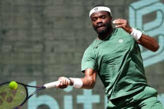Francis Tiafoe defeats Taylor Fritz to win U.S. Halle final