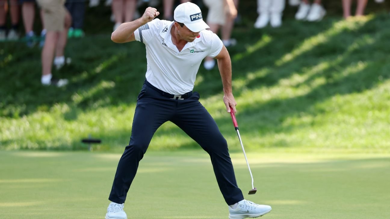Hovland defeats Scheffler in the Travelers playoffs for his first win of the year.