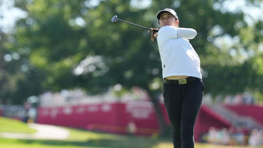 Jing Yan again bogey-free, maintains 1-stroke lead at LPGA Classic