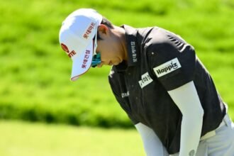 Kim Hyo-joo and Choi Hye-jin score 69 to lead LPGA team event