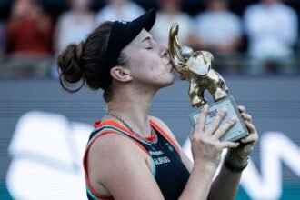 Linda Noskova defeats Jessica Pegula to win the Berlin Open