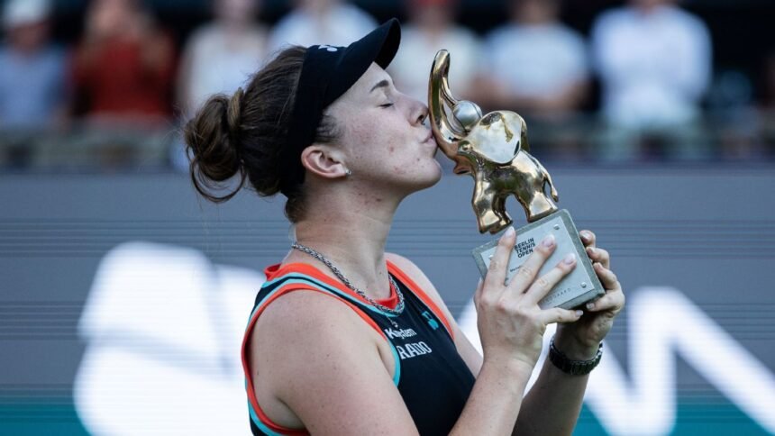 Linda Noskova defeats Jessica Pegula to win the Berlin Open