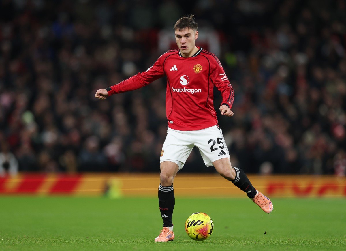 Manchester United midfielder Manuel Ugarte in action against Wolves