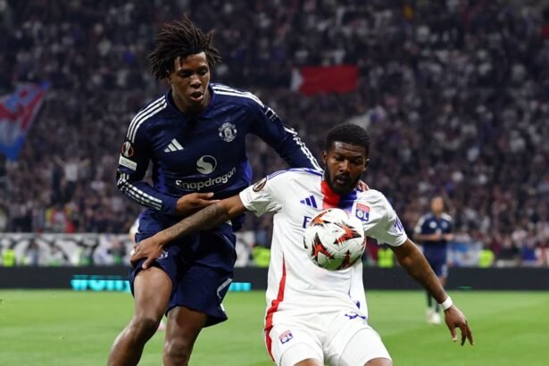 Negotiations take place as Newcastle and Everton battle for Ainsley Maitland-Niles