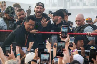 Sean Strickland sneaks into UFC Fan Fest, ejected due to safety concerns, not charged with crime