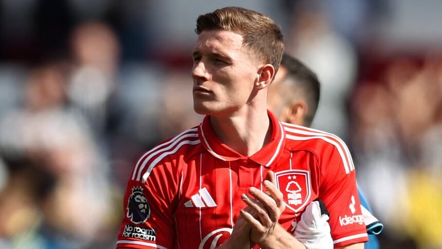 Their answer to Anderson: £80m English star wants to join Manchester United