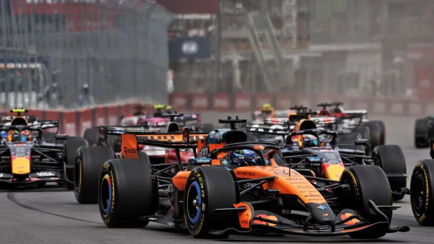 Norris leads at the start of the 2026 Canadian Grand Prix