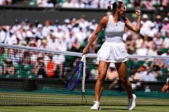 Marta Kostyuk and Linda Noskova advance to Wimbledon semi-finals