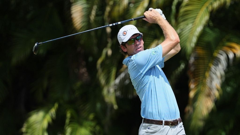 Ben Corless shoots a 62 to take the lead in the 3M open. Scottie Scheffler wins by 3 strokes