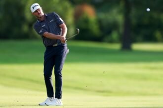 Fisk defeats Pendrith in ISCO playoffs to win second PGA Tour title