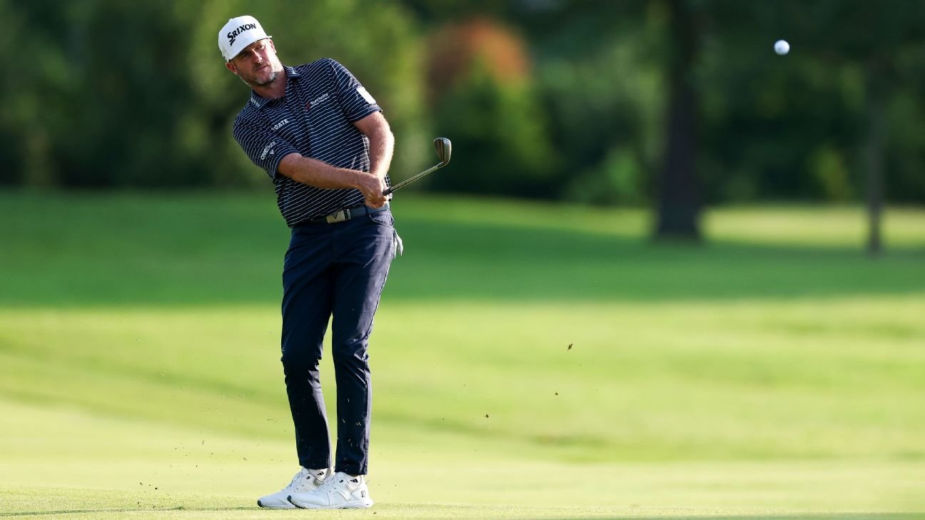 Fisk defeats Pendrith in ISCO playoffs to win second PGA Tour title