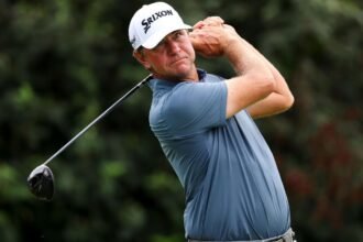 Lucas Glover maintains one-stroke lead at ISCO Championship