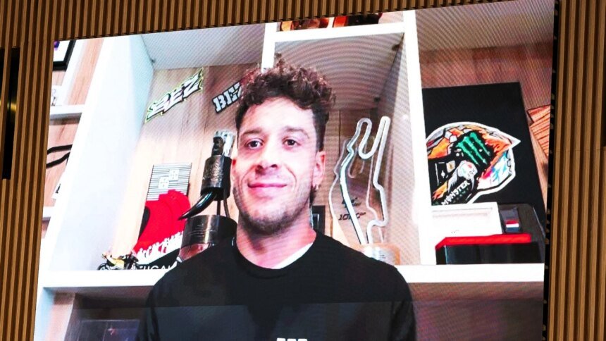 Marco Bezzecchi appears by videolink at the “Moto d’Italia – Cultura oltre la pista”.