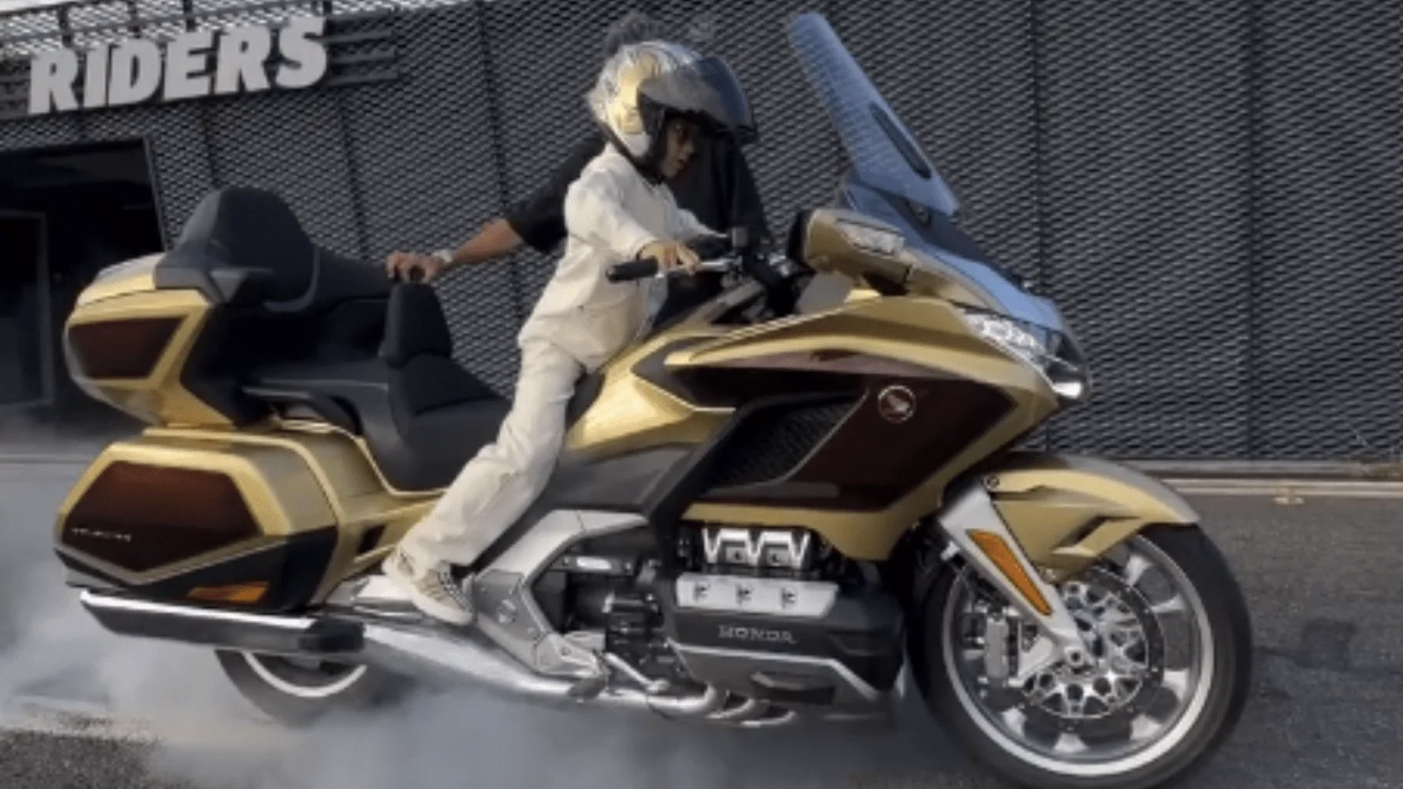 Zayn Sofuoglu, Honda Gold Wing Tour.