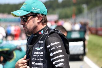 Alonso will make a decision on his F1 future during the summer